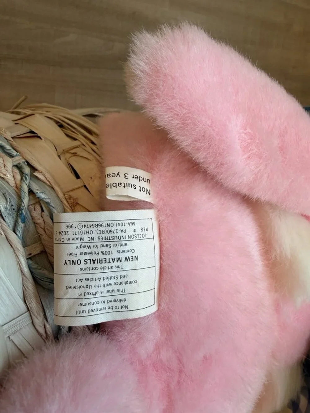 Vintage 90’s Joelson Industries Wicker Plush Easter Bunny Basket 8” Pink